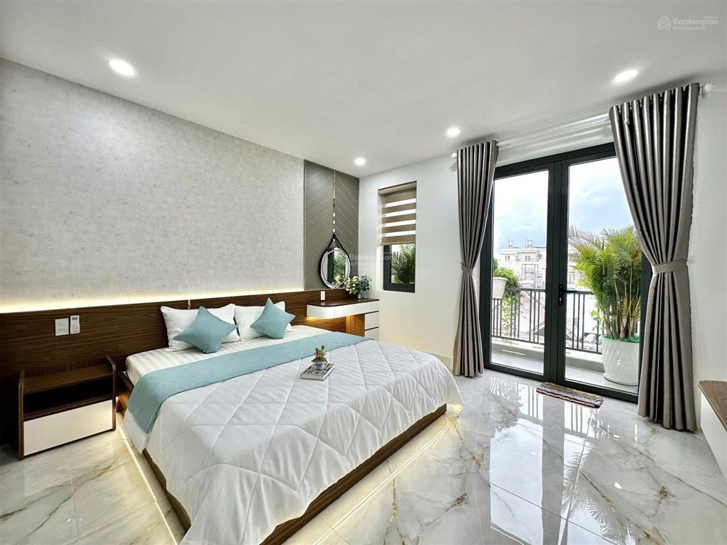Nhà đẹp giá bèo nằm ngay cư xá đồng tiến, p14, quận 10. giá 5tỷ250/75m2. sổ hồng riêng