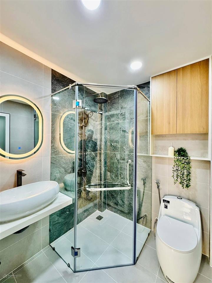 Chịu lỗ cô 5 bán nhà trên đường võ thị sáu, quận 3.giá 6tỷ950/64,4m2. sổ sẵn