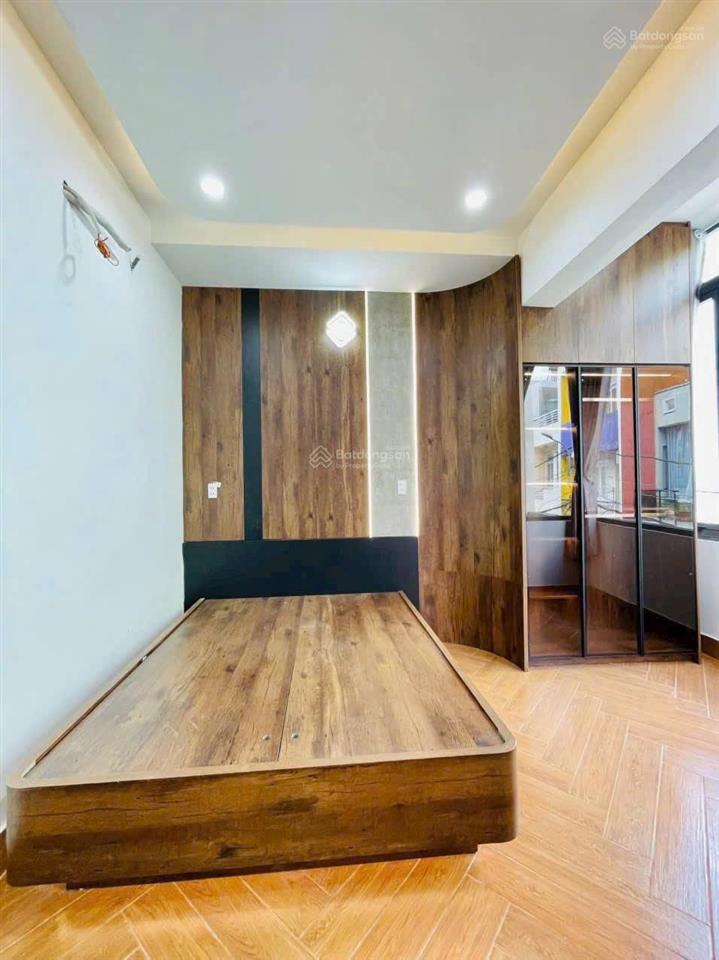 Chính chủ cần bán nhà hoàng hoa thám, p13, tân bình.giá 6tỷ580/71,3m2. pháp lí chuẩn. sổ hồng riêng