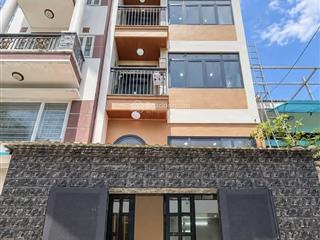 Cô 5 để lại giá ngộp cần bán nhà đừơng lâm văn bền,p.tân quy,quận 7.giá chốt 5tỷ680/67,5m2.sổ sẵn.