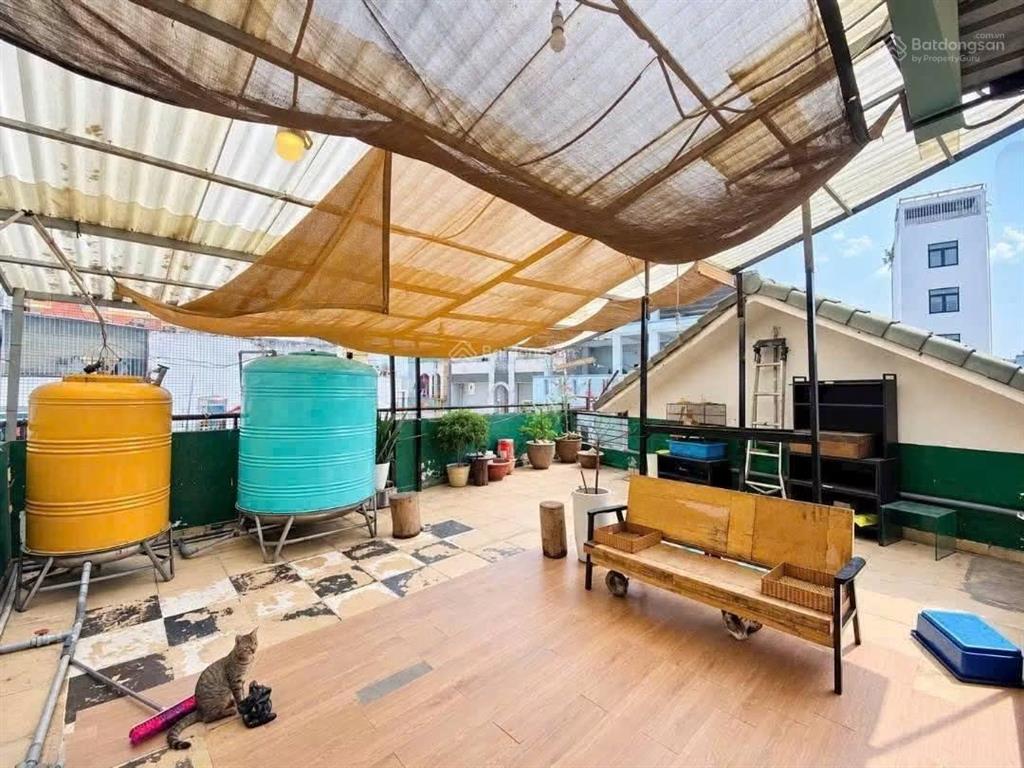 Chính chủ để lại giá ngộp bán nhà trên đường phan văn trị,p2,quận 5.giá 5tỷ350/64,8m2.sổ sẵn.
