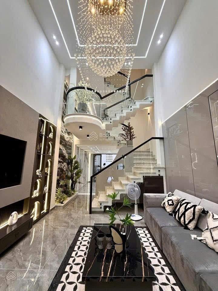 Bán nhà có hộp đồng cho thuê 29triệu/tháng, nguyễn gia trí, p25, bình thạnh. 75,3m2. shr
