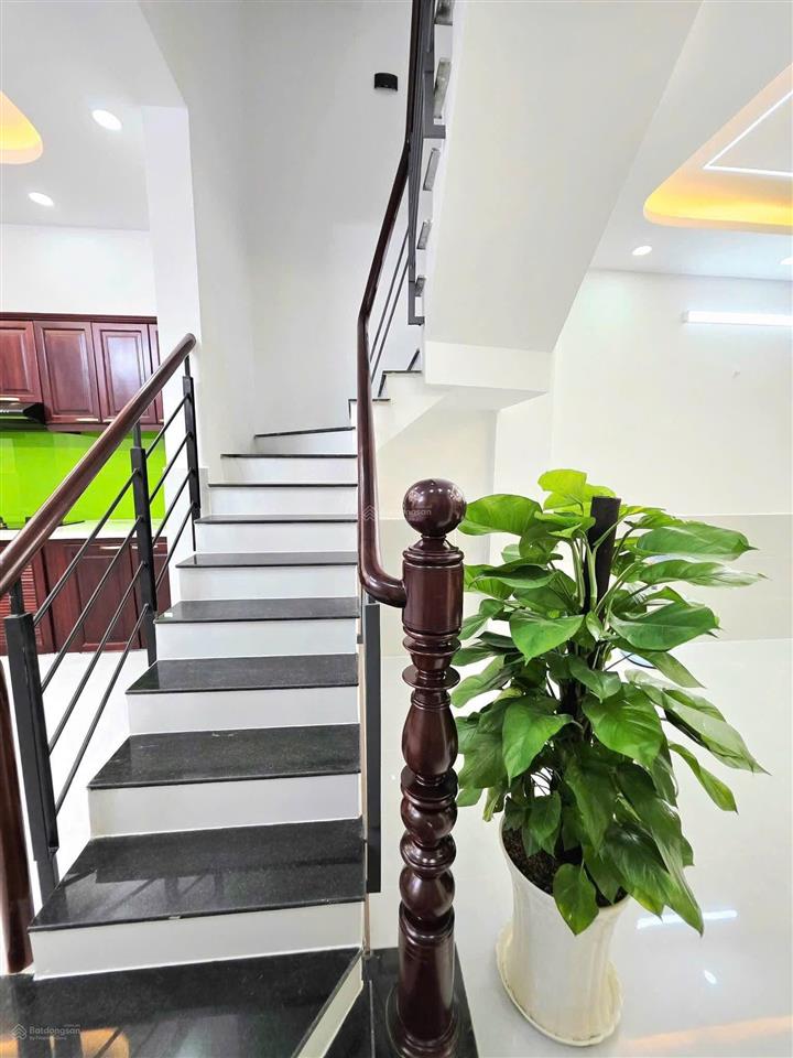 Cần bán gấp nhà đẹp đường nguyễn văn thủ, p. đa kao, quận 1. giá 6tỷ850/65,1m2. sổ hồng riêng