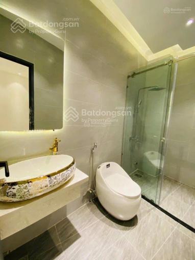 Đi định cư chính chủ cần bán gấp nhà ngay đường hàn hải nguyên, p2, quận 11.giá 4tỷ280/56,25m2.shr