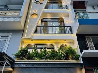 Cô chú chủ nhà định cư cần bán nhà đường trần phú, p7, quận 5. giá 5 tỷ 880 / 76,5m2. sổ sẵn.