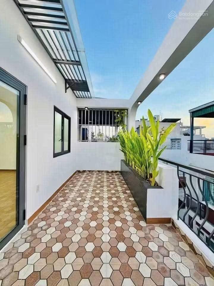 Nhà kinh doanh bán nhà mặt tiền đừơng thạch thị thanh, p. tân định, quận 1. 72m2. shr