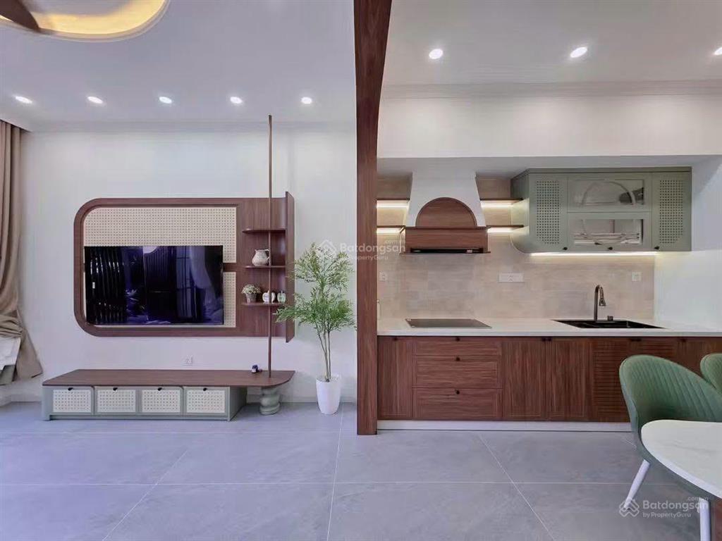 Chính chủ cần bán nhanh nhà trần đình xu,p.cầu ông lãnh,quận 1.giá 6tỷ590/69,75m.sổ sẵn.
