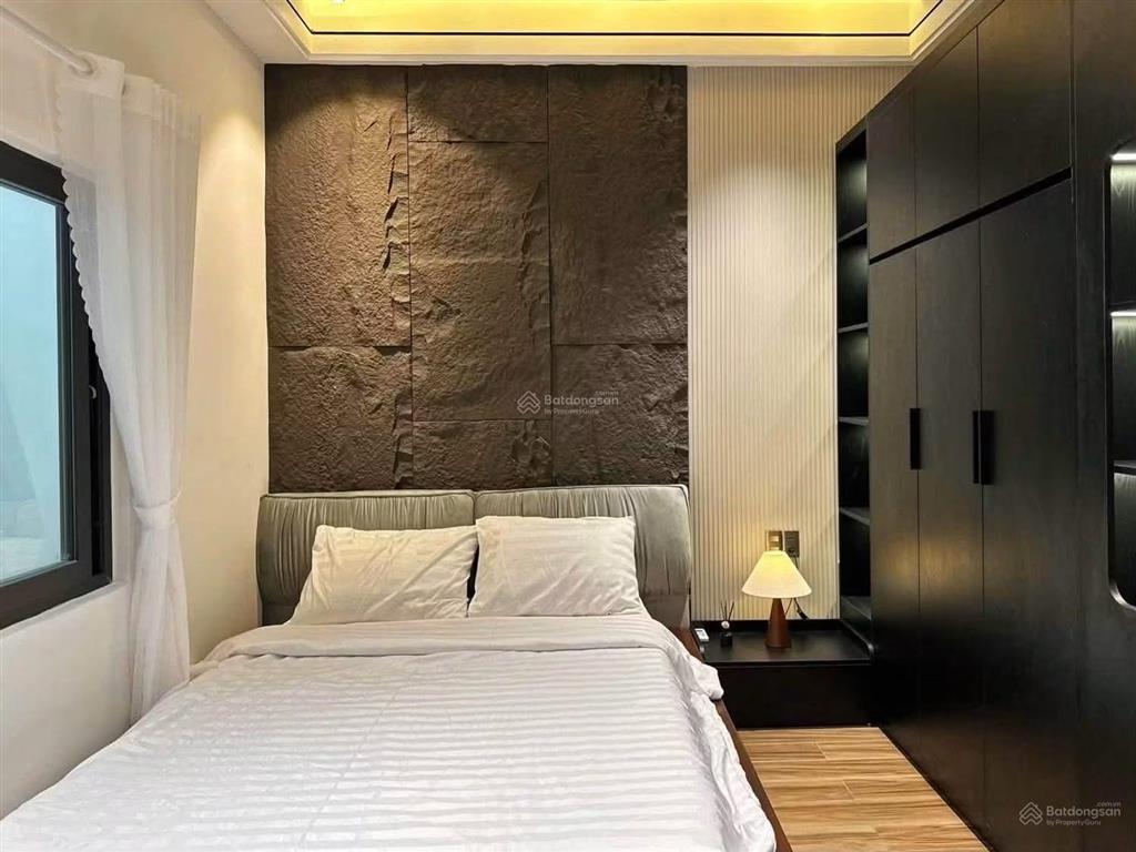 Tìm chủ mới cô 2 cần bán nhà trên đường cao đạt, p. chợ quán, quận 5. giá 4 tỷ 580. sổ hồng riêng.