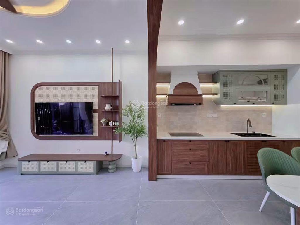 Tìm chủ mới bán nhà trên đường hoa lan  phường 2  phú nhuận.giá 6tỷ080/72,5m2. sổ hồng riêng