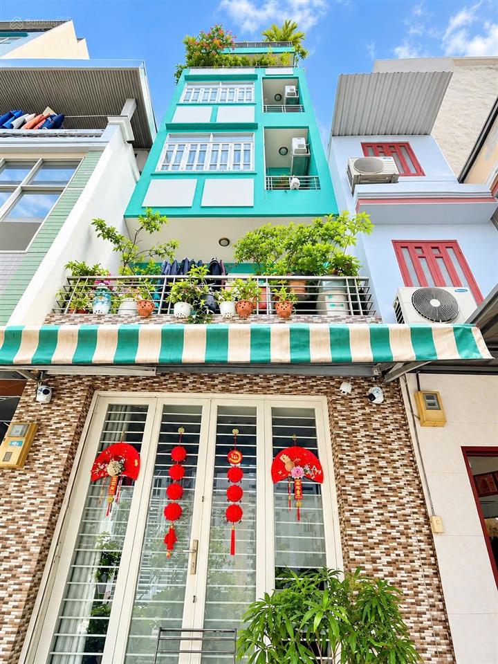 Nhà gần mặt tiền huỳnh văn bánh, phú nhuận 64m2. sổ hồng riêng