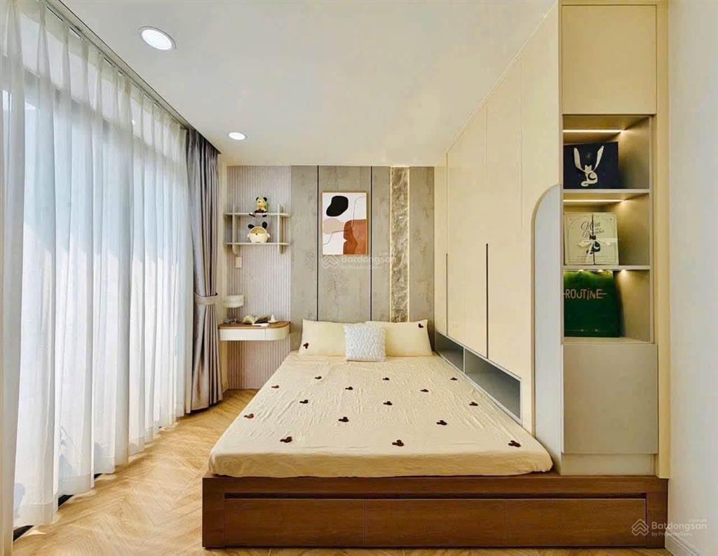 Nhanh tay sở hữu căn nhà trên đừơng bùi minh trực,p.bình đông ,quận 8.giá 4tỷ780/65,25m.sổ sẵn.