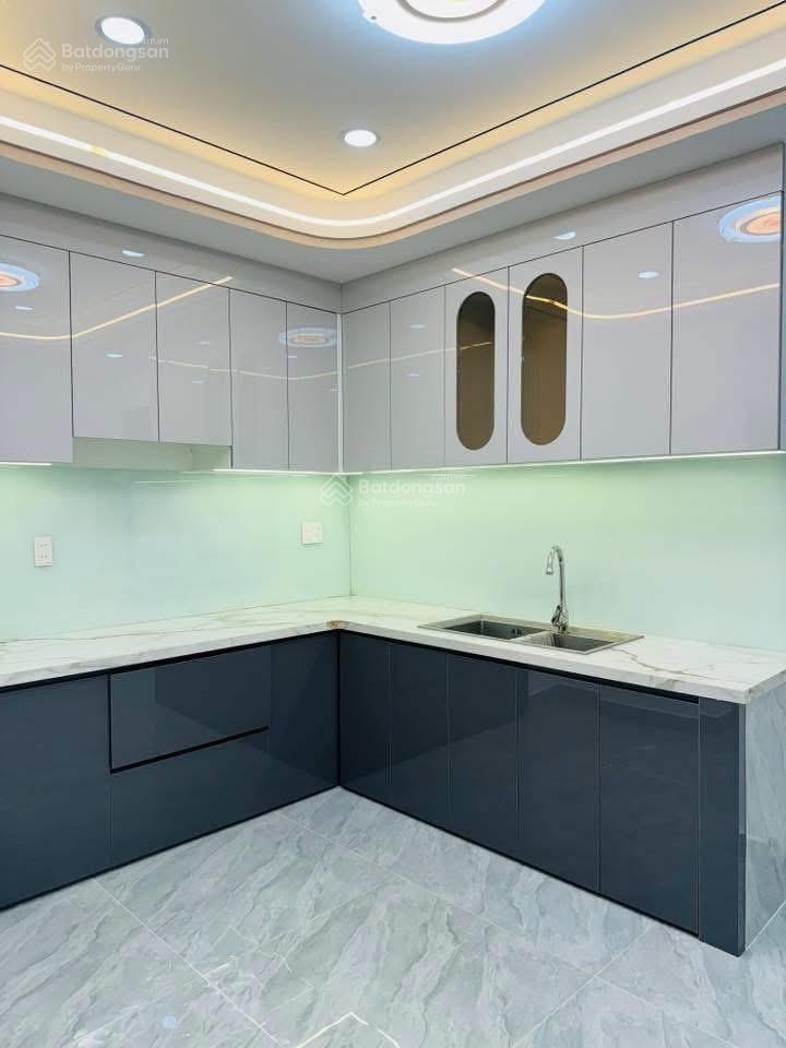 Nhà đẹp sở hữu ngay nhà trên đường cô giang, p. cô giang, quận 1.giá 7tỷ560/77,5m2. sổ sẵn