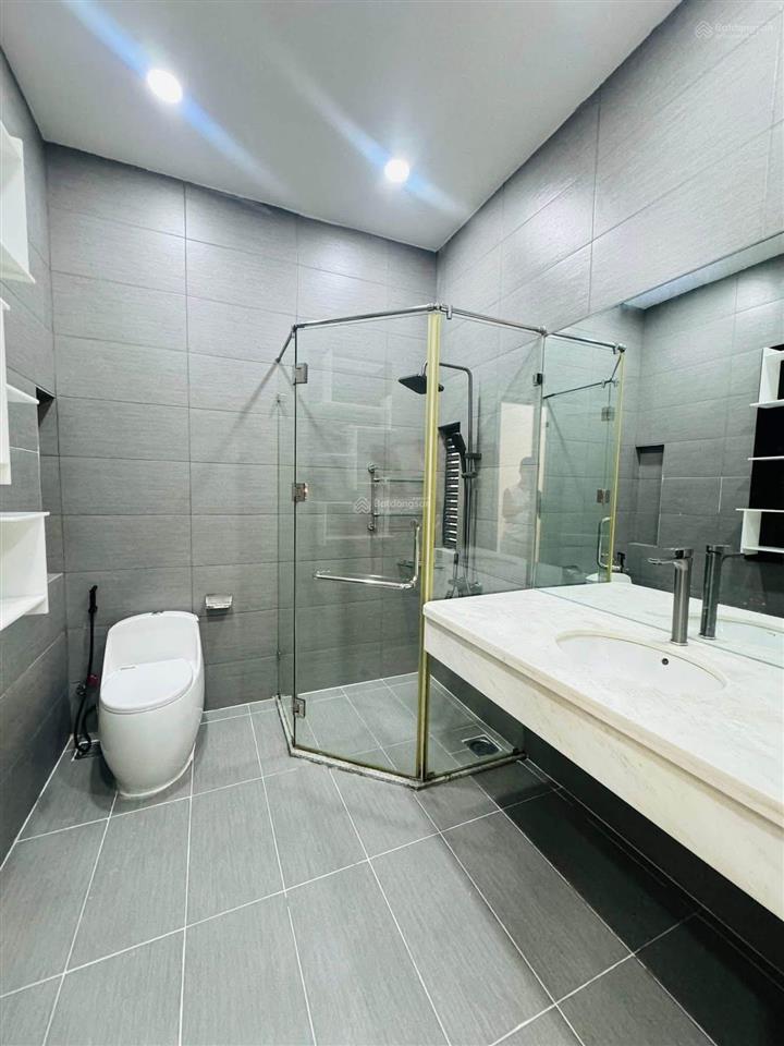 Nhà đẹp sở hữu ngay nhà trên đường cô giang, p. cô giang, quận 1.giá 7tỷ560/77,5m2. sổ sẵn