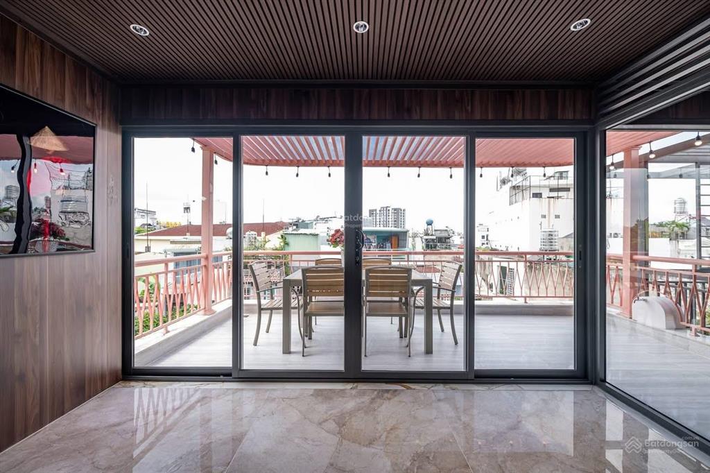 Nhà đẹp giá tốt chủ cần bán nhà đường lê hoàng phái,p17,gò vấp.giá 3tỷ960/65m sở hữu ngay.