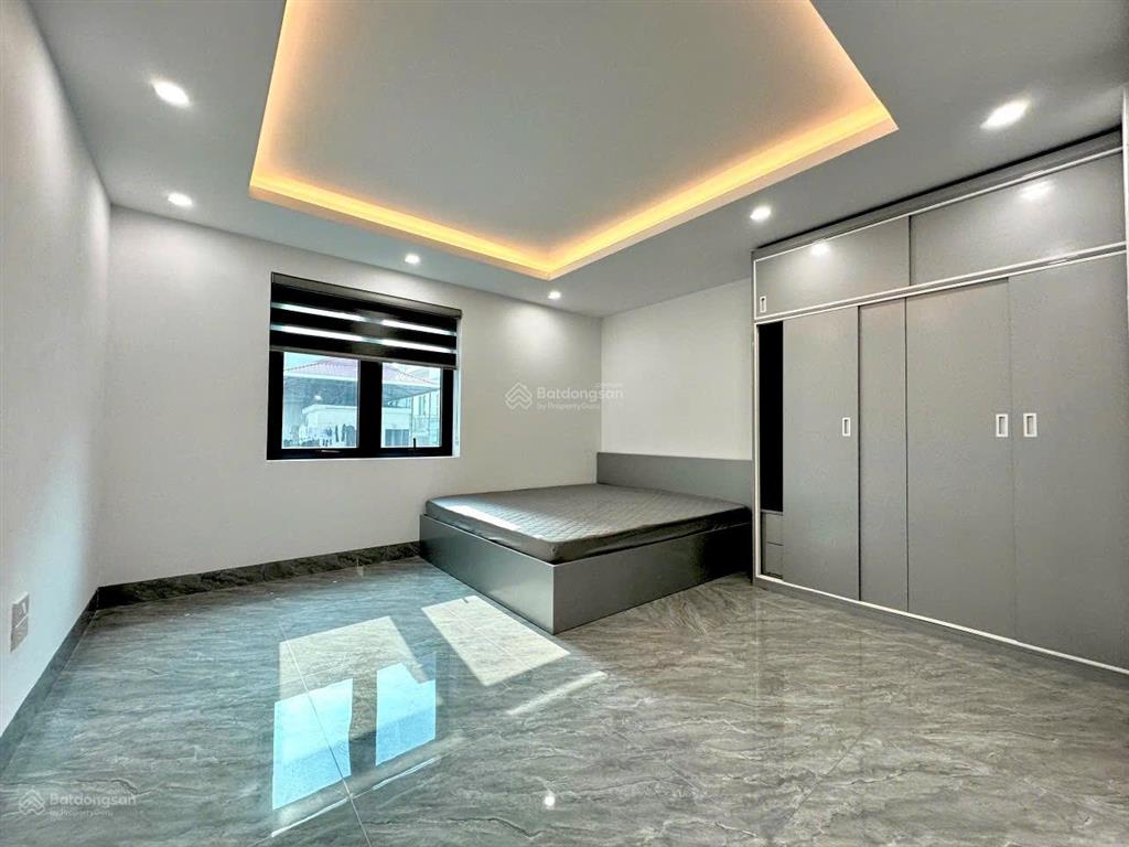 Căn hộ 1pn yên hòa  ngay nguyễn khang, sẵn full đồ, ban công cực thoáng  tiện ô tô