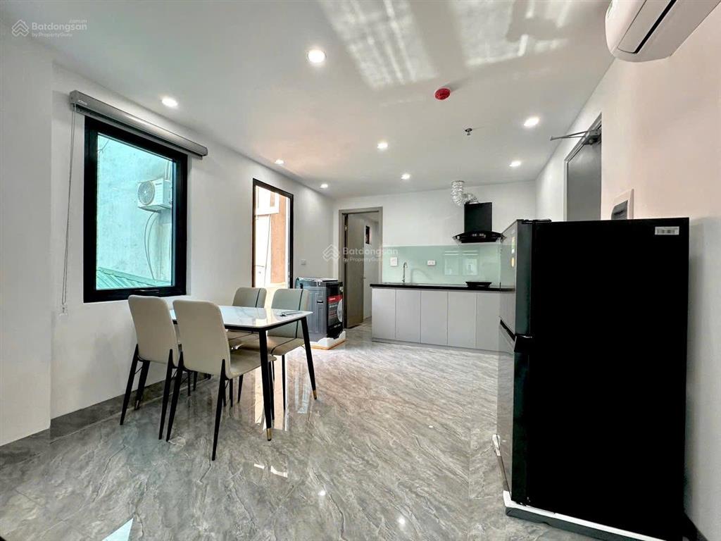 Căn hộ 1pn yên hòa  ngay nguyễn khang, sẵn full đồ, ban công cực thoáng  tiện ô tô