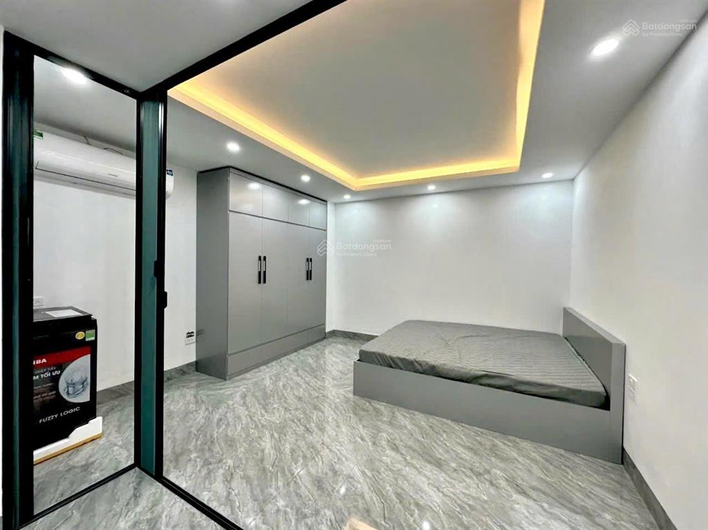 Căn hộ 1pn yên hòa  ngay nguyễn khang, sẵn full đồ, ban công cực thoáng  tiện ô tô