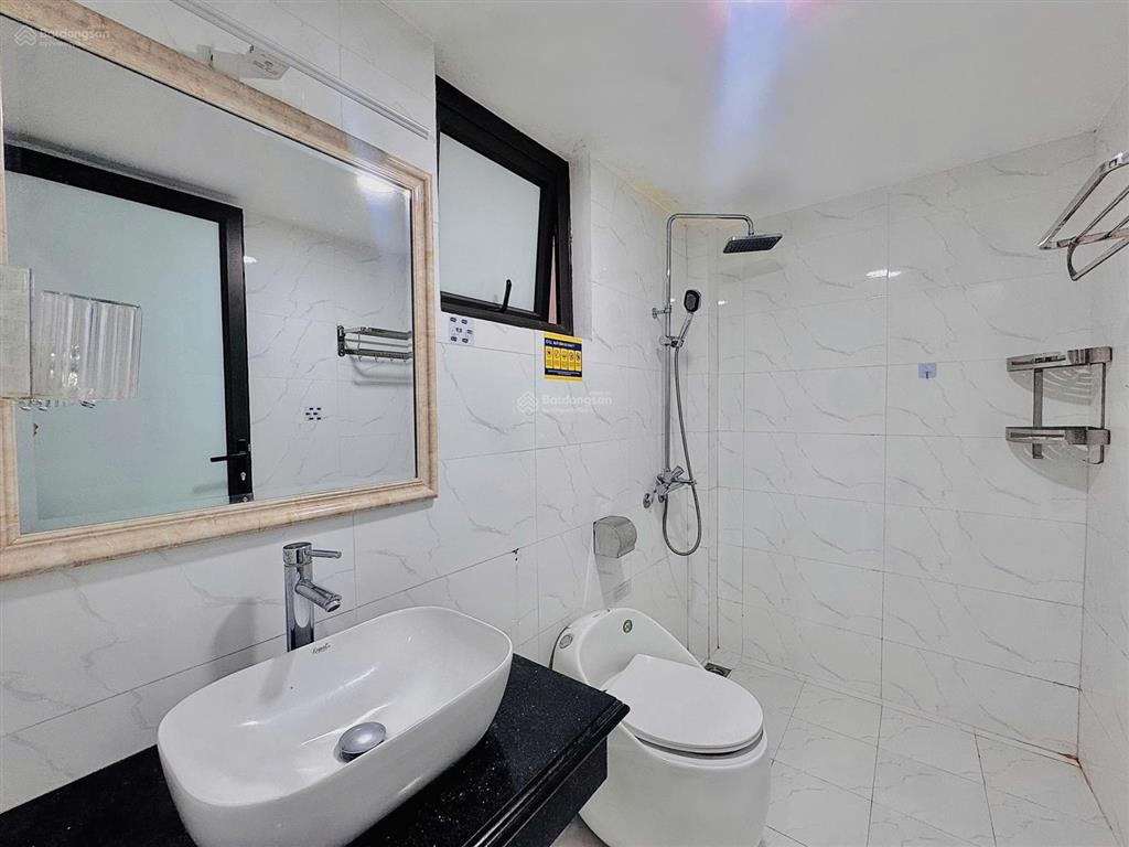 Cho thuê cc mini 2pn, 1wc, 60m2, 10,95 triệu tại lạc long quân, tây hồ, hà nội  hàng hiếm!