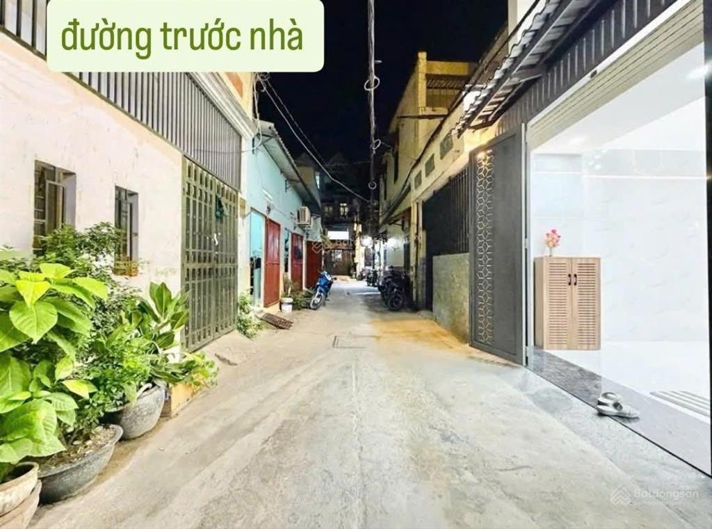 Bán nhà ngộp đ. tân cảng, bình thạnh, dt 85m2, cách ga metro (7 phút) hđ thuê 22tr/th