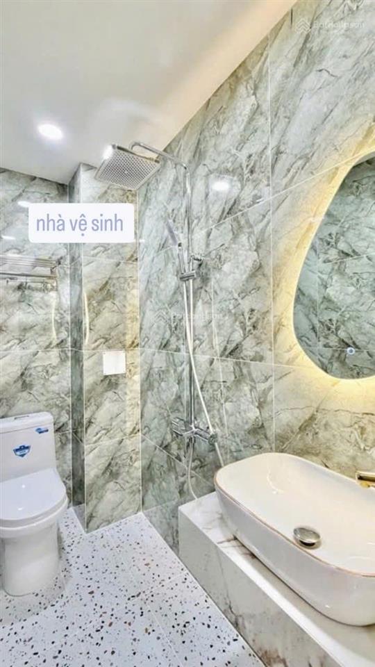 Bán nhà ngộp đ. tân cảng, bình thạnh, dt 85m2, cách ga metro (7 phút) hđ thuê 22tr/th