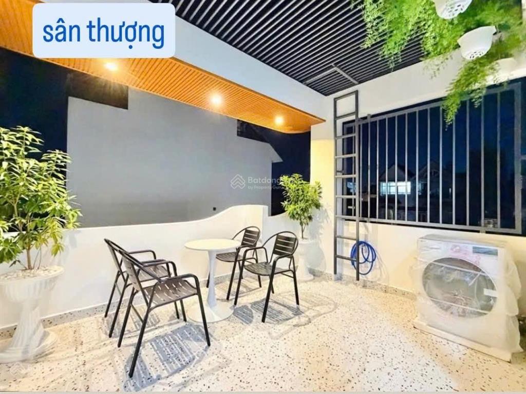 Bán nhà ngộp đ. tân cảng, bình thạnh, dt 85m2, cách ga metro (7 phút) hđ thuê 22tr/th