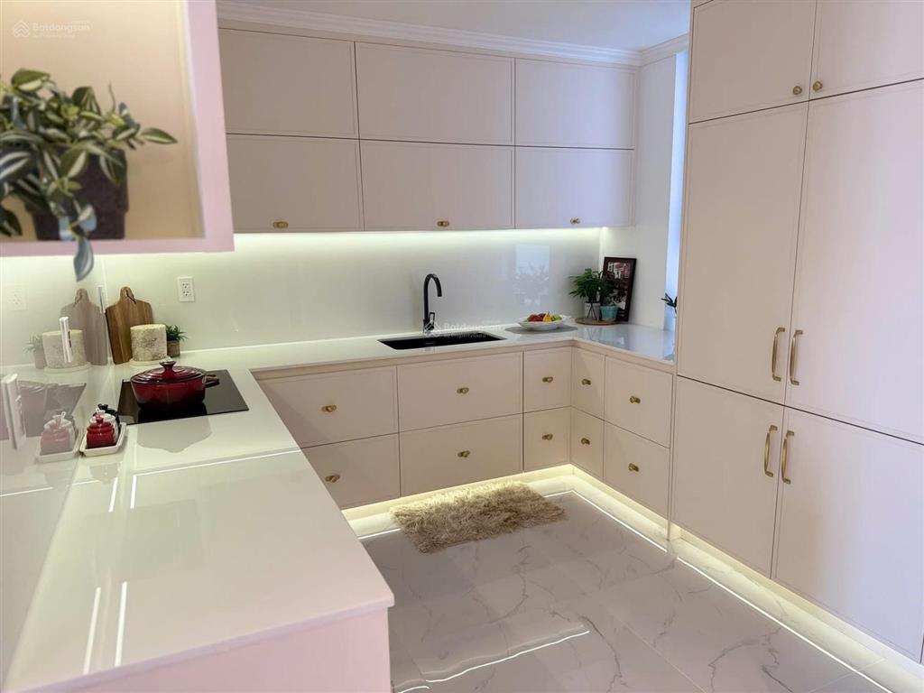 Bán căn hộ chung cư cao cấp, the rivana mặt tiền ql13, dt 97m2, giá 3,2 tỷ, 3 phòng ngủ