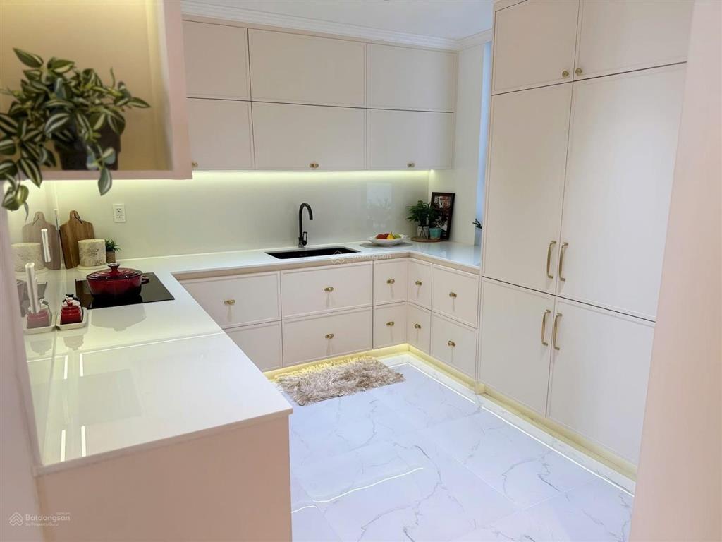 Bán căn hộ chung cư cao cấp, the rivana mặt tiền ql13, dt 97m2, giá 3,2 tỷ, 3 phòng ngủ