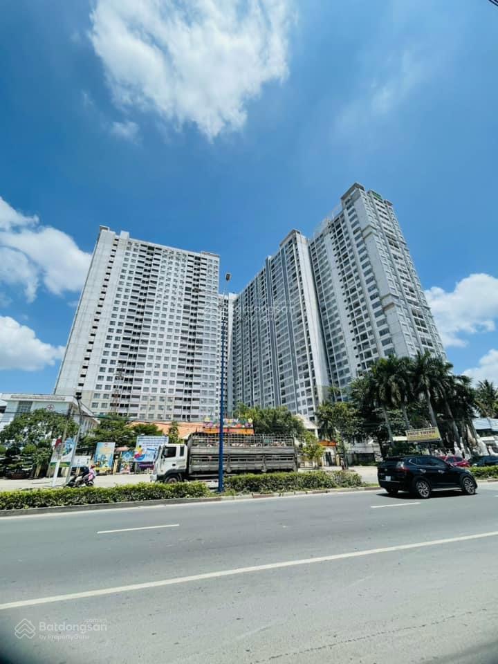 Bán căn hộ chung cư cao cấp, the rivana mặt tiền ql13, dt 97m2, giá 3,2 tỷ, 3 phòng ngủ