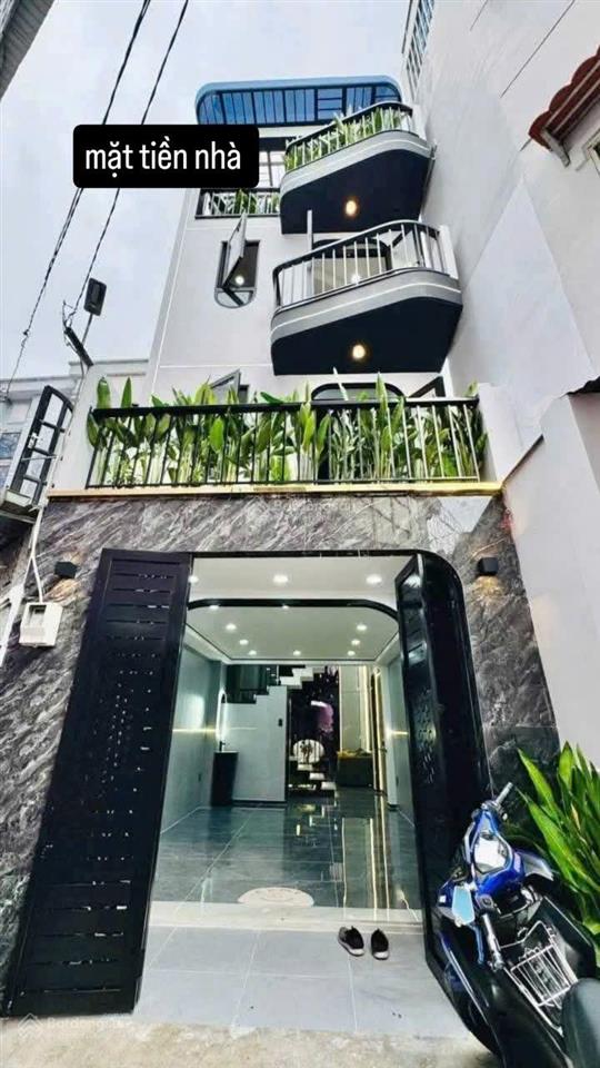 Bán gấp nhà đẹp xuất sắc đ. phạm ngọc thạch, q3, giá 4,5 tỷ,72m2, gần đh kinh tế. hđ thuê 32 tr/th
