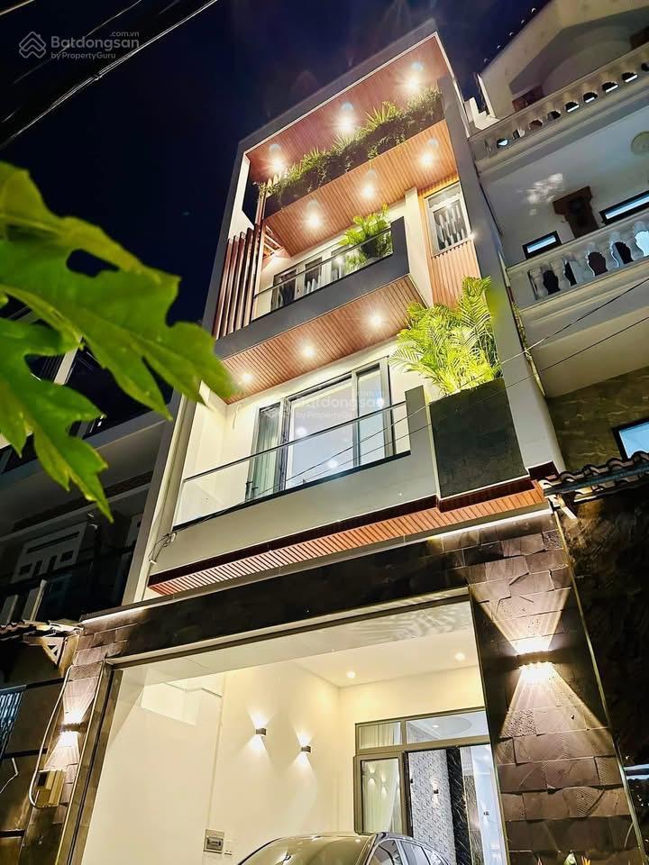Bán nhà phố nhà phố trung tâm nam kỳ khởi nghĩa, q3, giá 4,5 tỷ, dt 62m2, hđ thuê 30 tr/tháng