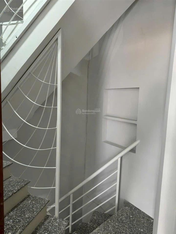 Nhà mặt tiền kinh doanh đường điện biên phủ, bình thạnh, dt 68,8m2, giá 4,9 tỷ, cách q1 chỉ 2km