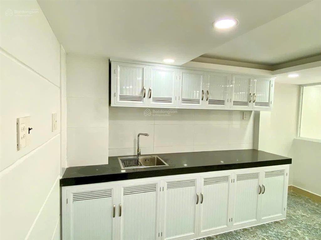 Nhà mặt tiền kinh doanh đường điện biên phủ, bình thạnh, dt 68,8m2, giá 4,9 tỷ, cách q1 chỉ 2km