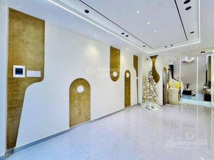 Đ. cao thắng, quận phú nhuận, 69m2, giá 4,89 tỷ, có hđ thuê sẵn 29tr