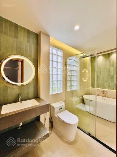 Chú hai cần bán nhà đ.lý văn phức, q1 , 55m2, giá 4,6 tỷ, còn hđ thuê 25tr