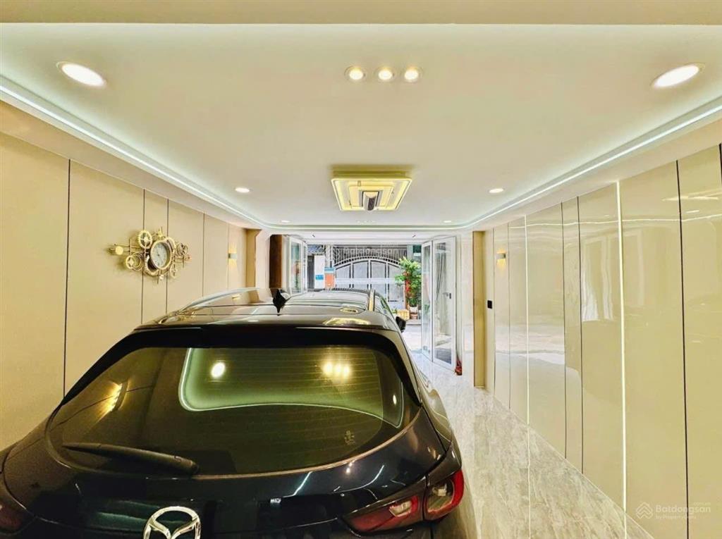 Bán nhà đường nguyễn trãi, quận 5, dt 62m2, đang cho thuê hơn 25 triệu/tháng