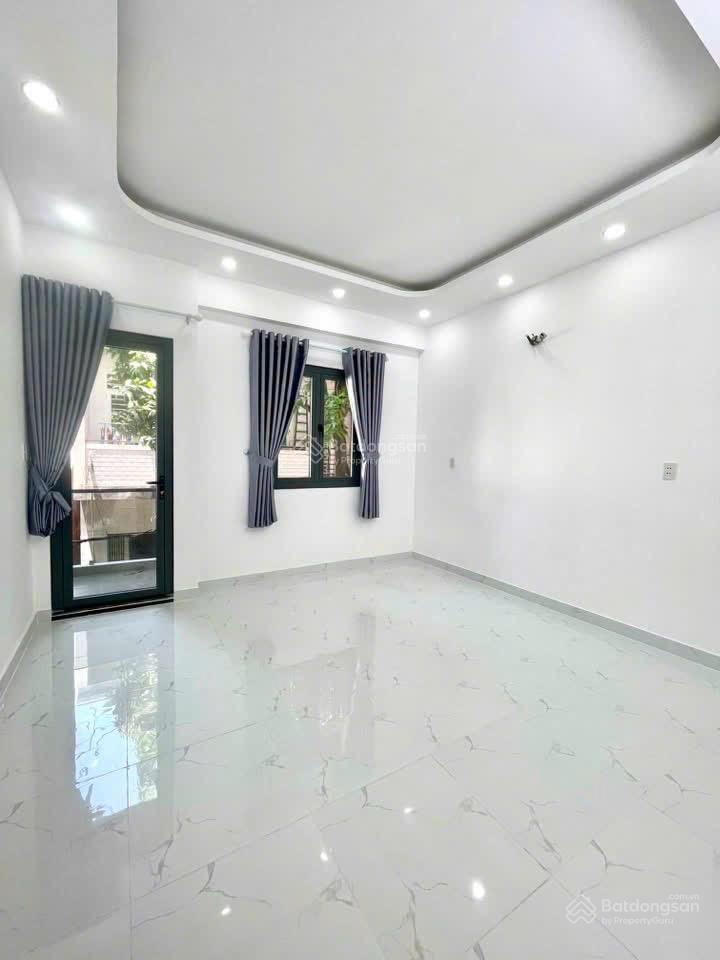 Cô hoa bán nhà trương định, q3, 72m2, gần dinh độc lập
