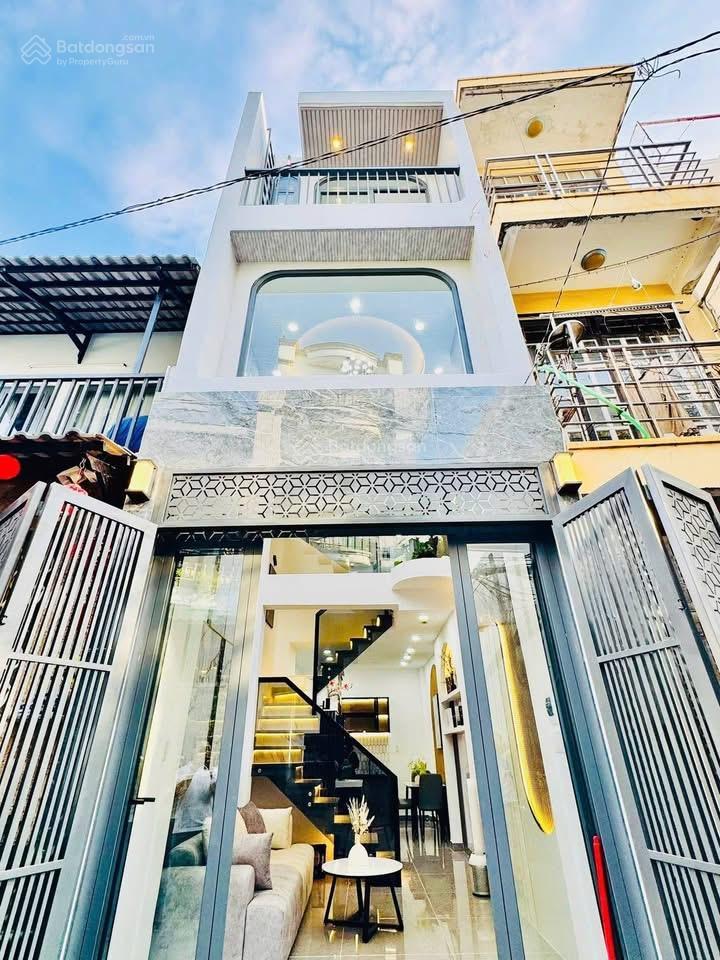 Bán nhà riêng tại hồ văn huê, 40 m2, giá 4,5 tỷ, 3pn, 3wc, ra sân bay chỉ hơn 5 phút