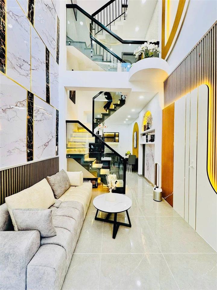 Bán nhà riêng tại hồ văn huê, 40 m2, giá 4,5 tỷ, 3pn, 3wc, ra sân bay chỉ hơn 5 phút