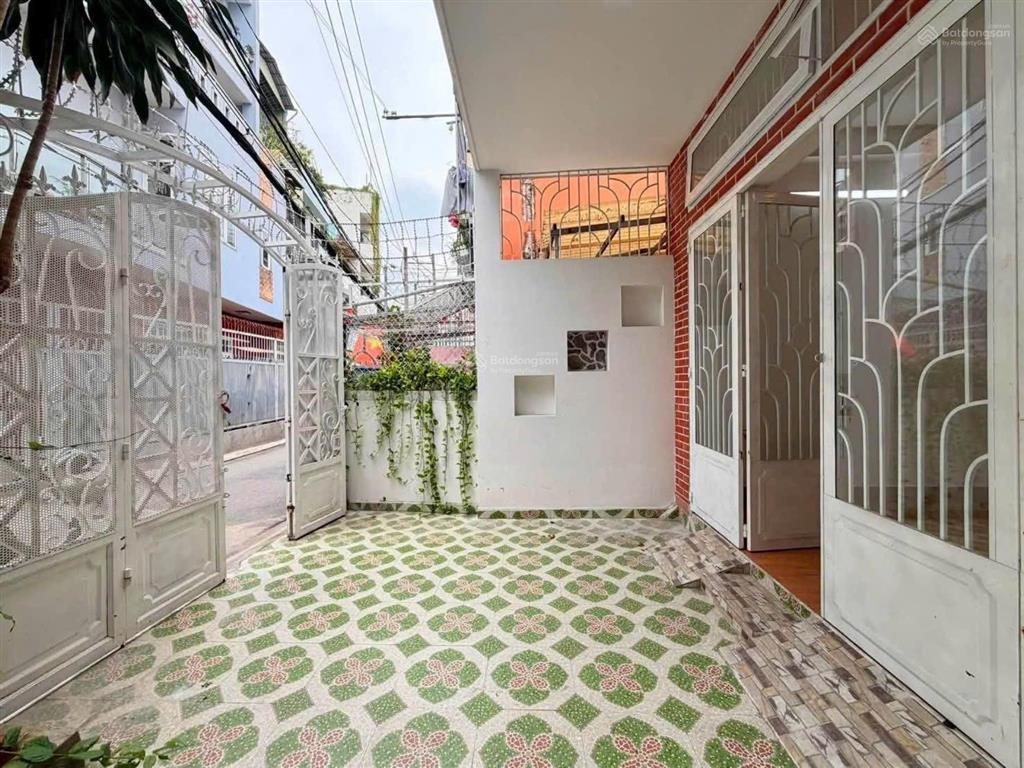 Bán nhà riêng, 96m2 đẹp tại lê quang định, bình thạnh, gần ubnd phường bình thạnh