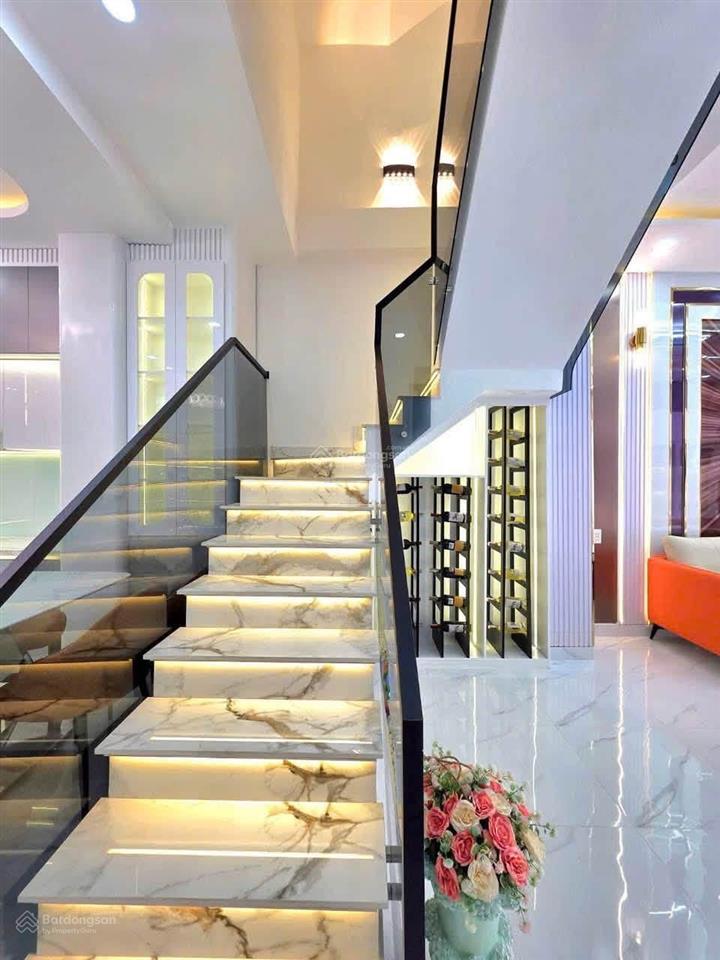 Thanh khoản nhanh nhà huỳnh tấn phát, q7, 84m2, giá 3,55 tỷ, pháp lý chuẩn, gần chợ phú thuận