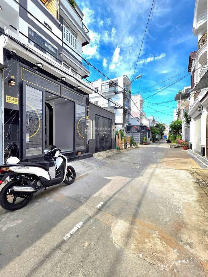 Thanh khoản nhanh nhà huỳnh tấn phát, q7, 84m2, giá 3,55 tỷ, pháp lý chuẩn, gần chợ phú thuận