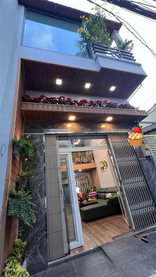 Nhà bùi thị xuân, q1, 65m2(5mx13m), giá 5,6 tỷ, hđ thuê sẵn 15tr/th, kế bên cv tao đàn
