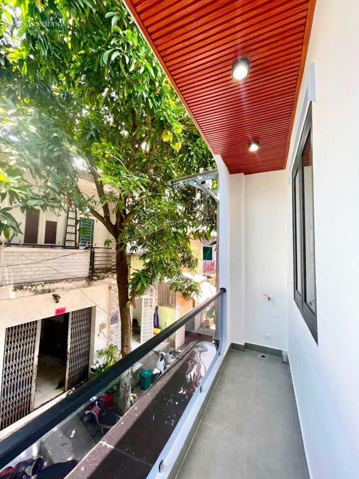 Nhà nhỏ mà xin đ. bà huyện thanh quan, q3, 4 tỷ, giá siêu hời, 48m2 (4,8x10m)