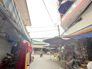 ( quận 7) bán nhà phố lô góc 2 mặt tiền kinh doanh  ngay chợ tân mỹ có thang máy  chỉ 22 tỷ