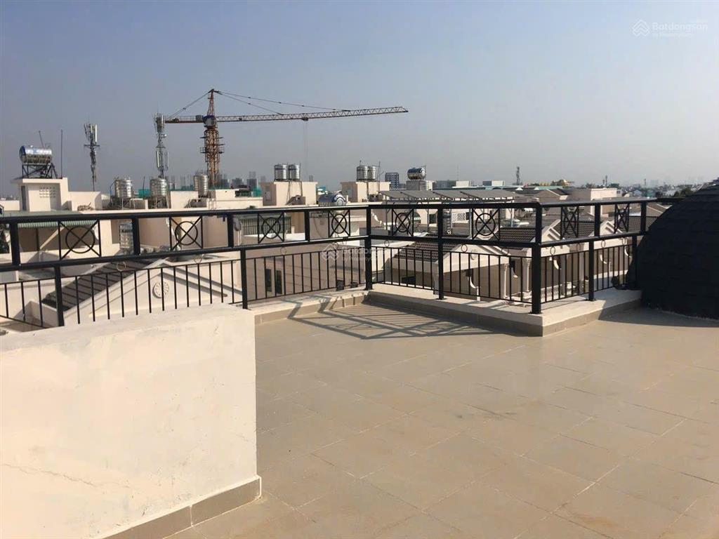 Gia đình cần bán nhanh căn góc cityland park hills  7,2x17