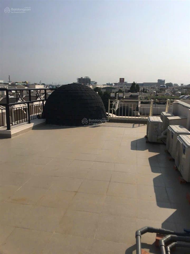 Gia đình cần bán nhanh căn góc cityland park hills  7,2x17