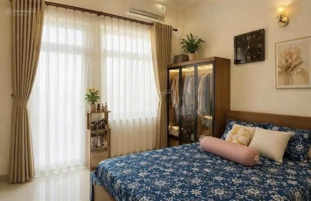 Cô loan ngộp vốn bán nhà góc 2 mặt tiền hẻm đường bà hạt, quận 10. 72m2 (4,5m x 16m) shr