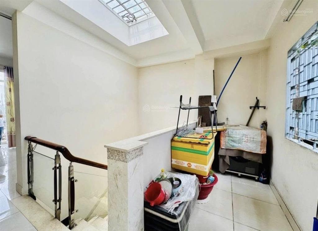Chú tâm chuyển công tác về quê bán nhà hẻm xe tải 8m  nguyên hồng, bình thạnh. 68,9m2
