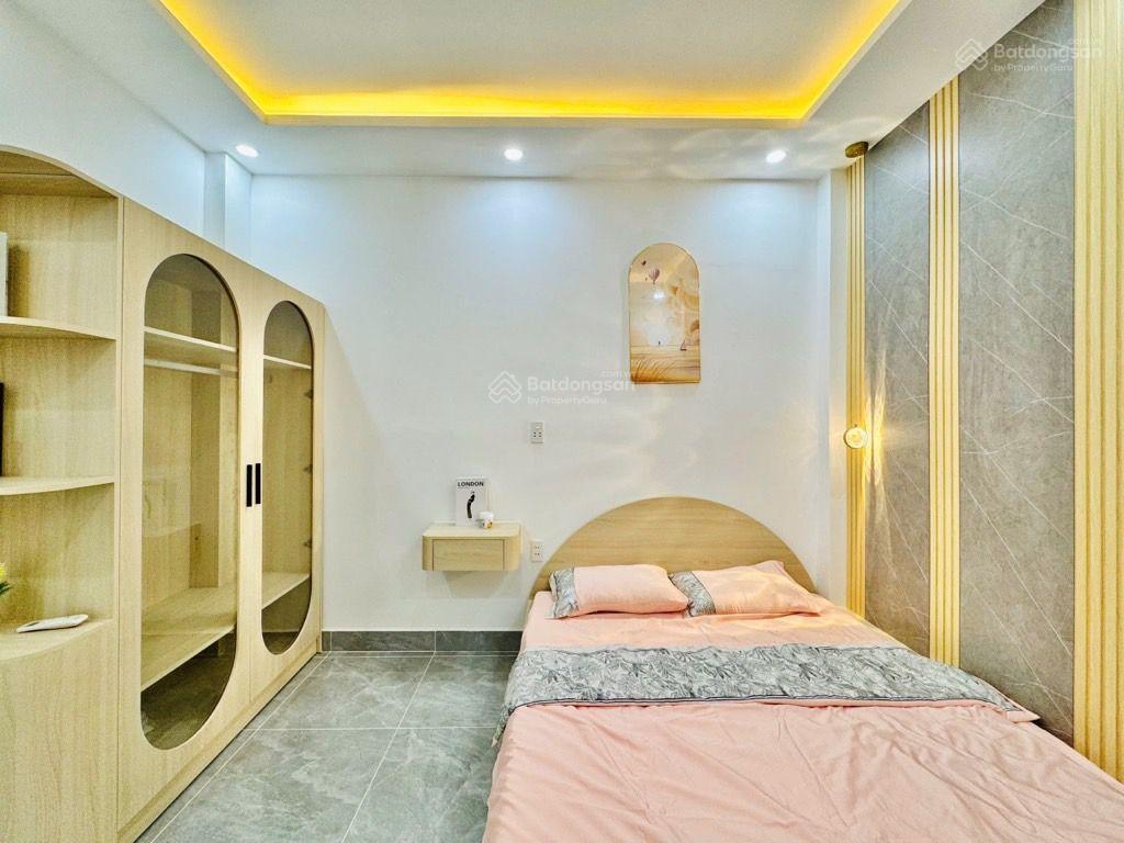 Tăng bạt hổ 31 m2 4 tâng, hẻm thông tứ tung giá 6.3 tỷ giảm còn 5.98 tỷ