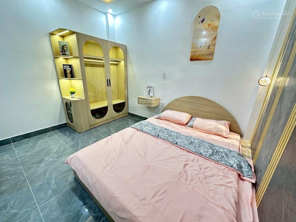 Tăng bạt hổ 31 m2 4 tâng, hẻm thông tứ tung giá 6.3 tỷ giảm còn 5.98 tỷ